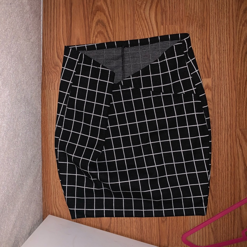 Bodycon pencil skirt